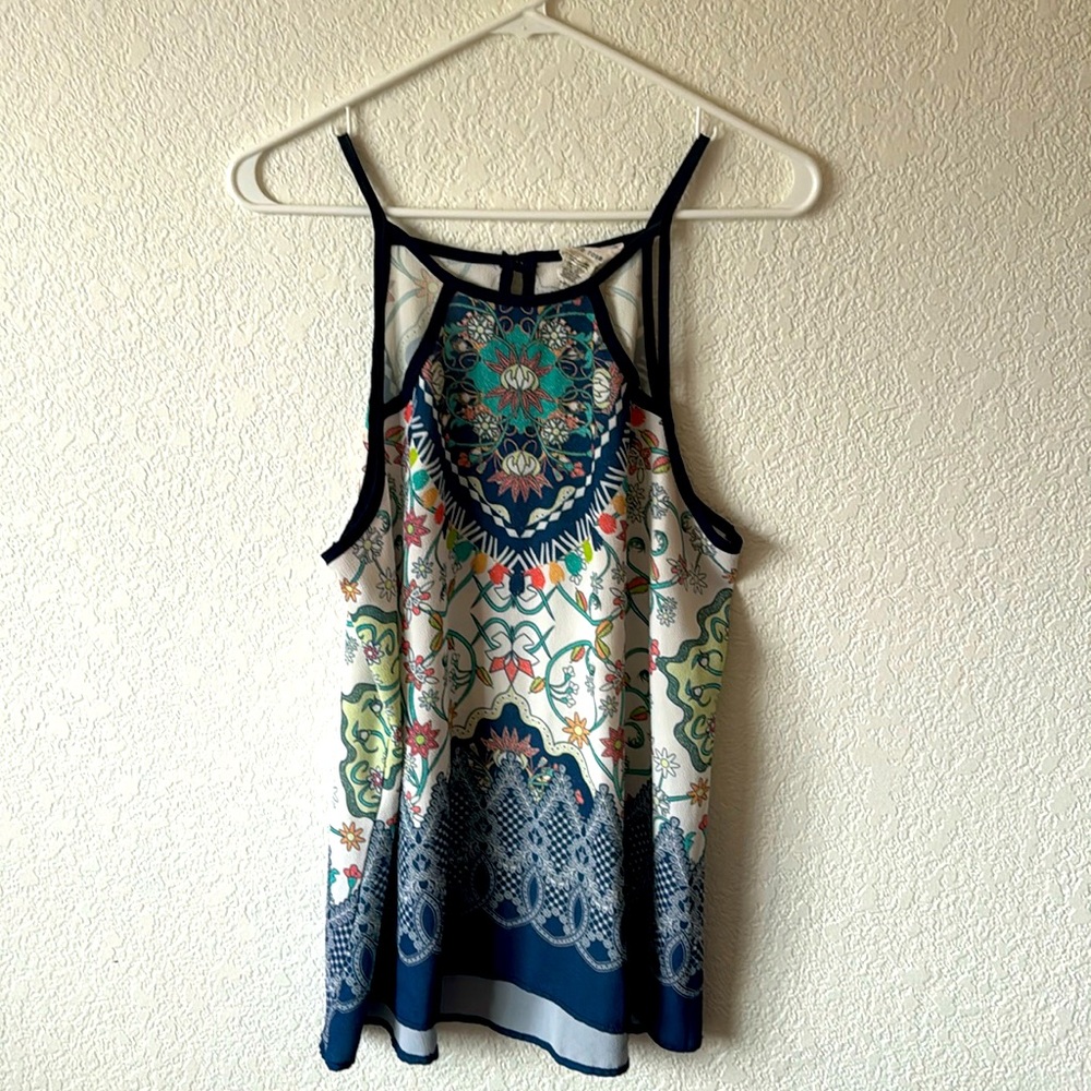 Size L top